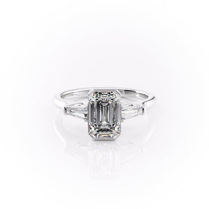 The Parker Set With A 1.5 Carat Emerald Lab Diamond