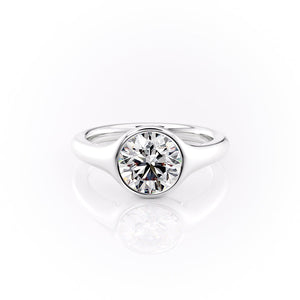 The Stella Set With A 1 Carat Round Moissanite