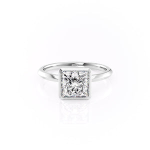 The Razor Bezel Kamellie Set With A 2 Carat Princess Moissanite