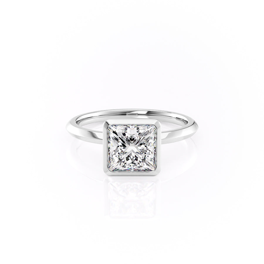 The Razor Bezel Kamellie Set With A 2 Carat Princess Moissanite