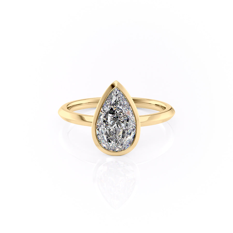 The Razor Bezel Kamellie Set With A 4.5 Carat Pear Moissanite