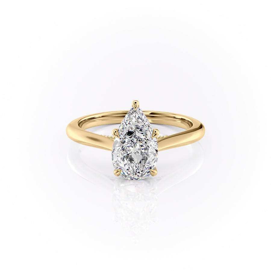 The Miranda Set With A Pear Moissanite