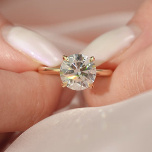 The Sarah - Engagement Ring Made in Yellow Gold