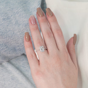 The Penelope - Engagement Ring Made in White Gold